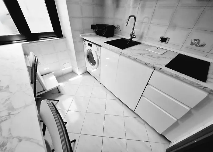 Rhome Sweet Rhome *